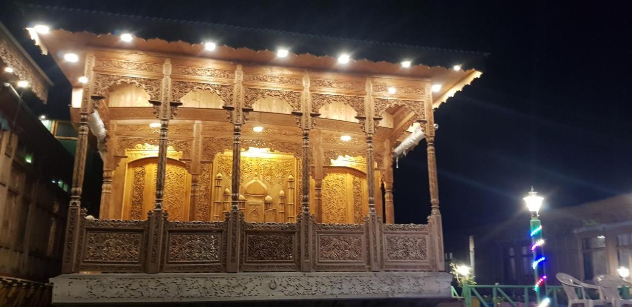 House Boat Hardy Palace Srinagar  Exterior photo